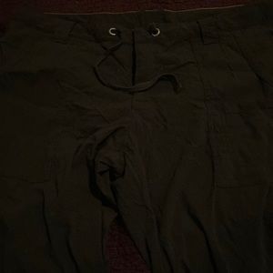 Lucy size Large pants